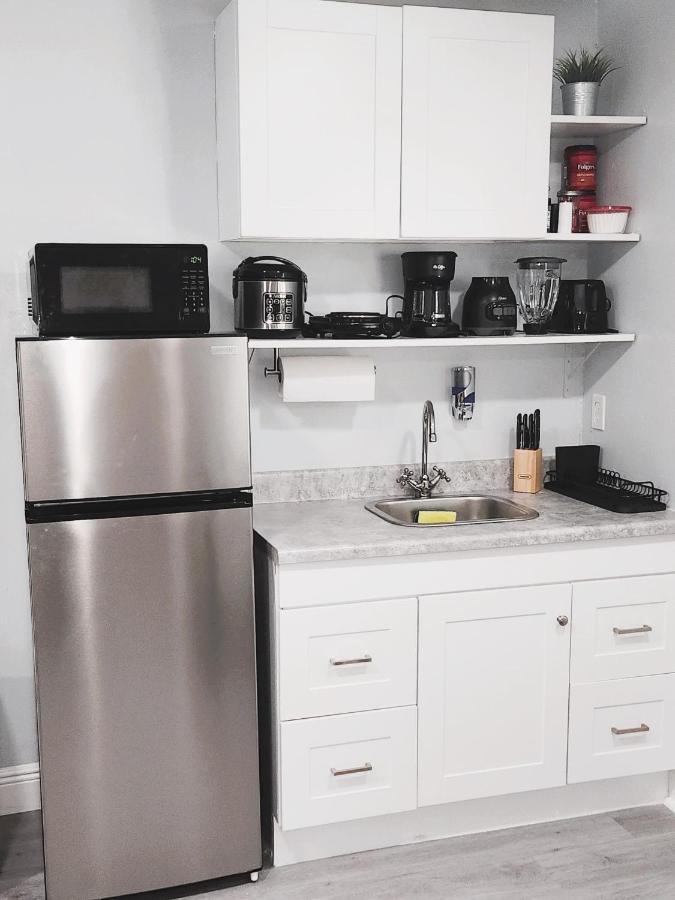 Cheerful Super Suite + 2 Queen + Sofa Bed Minutes From The Airport! Tampa Zewnętrze zdjęcie