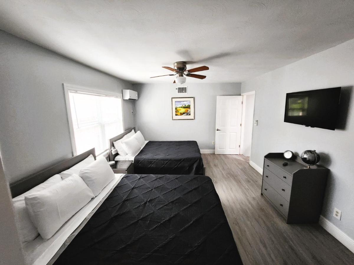 Cheerful Super Suite + 2 Queen + Sofa Bed Minutes From The Airport! Tampa Zewnętrze zdjęcie
